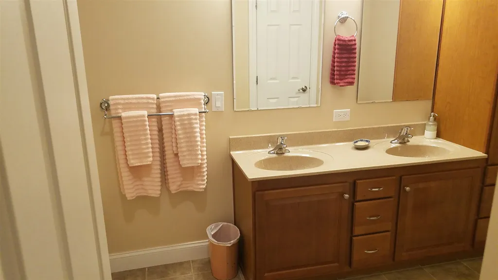 104 Champagne Circle Campton NH 03223