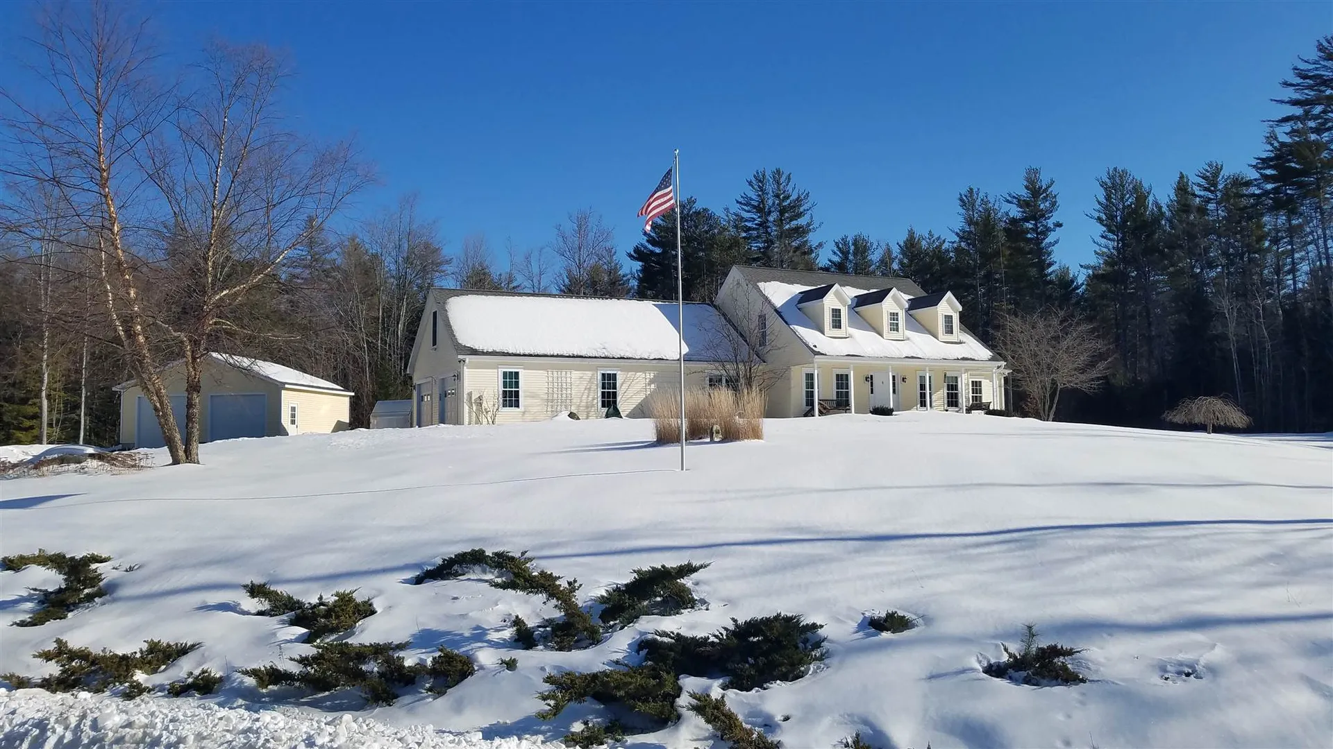 104 Champagne Circle Campton NH 03223