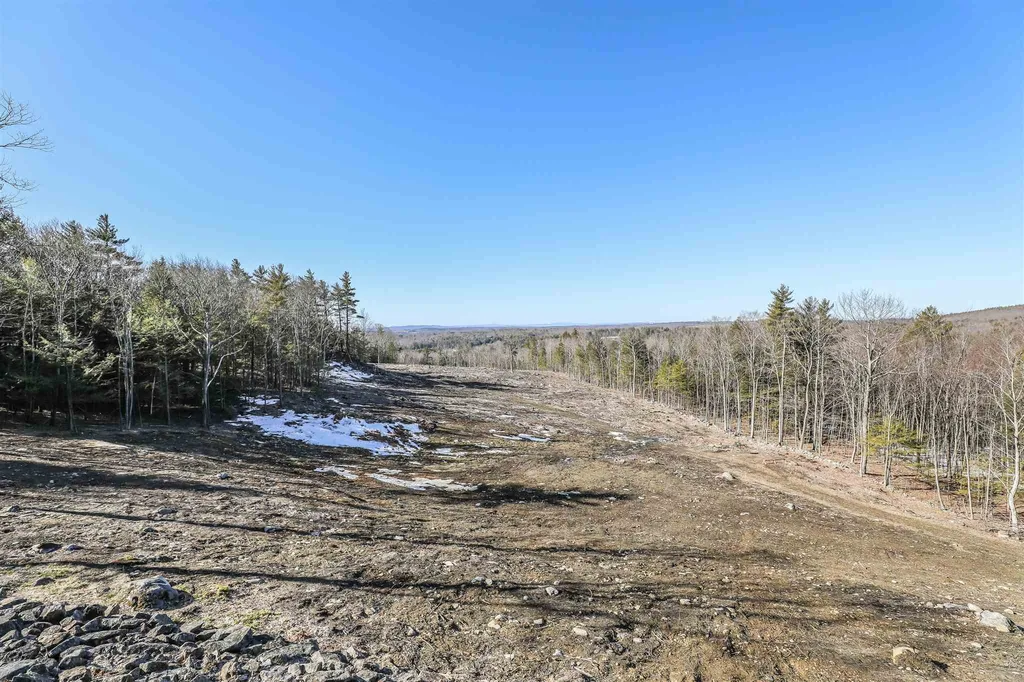 4 Carpenter Road Barnstead NH 03218