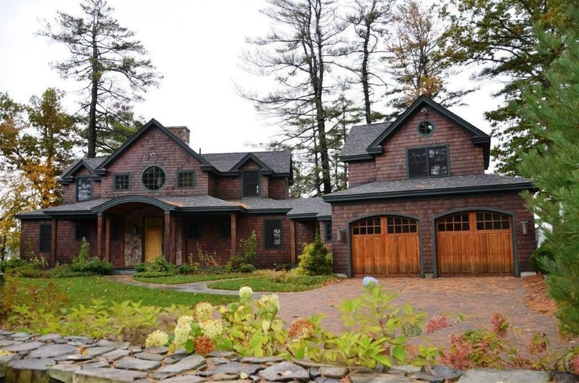 101 Shore Road Gilford NH 03249