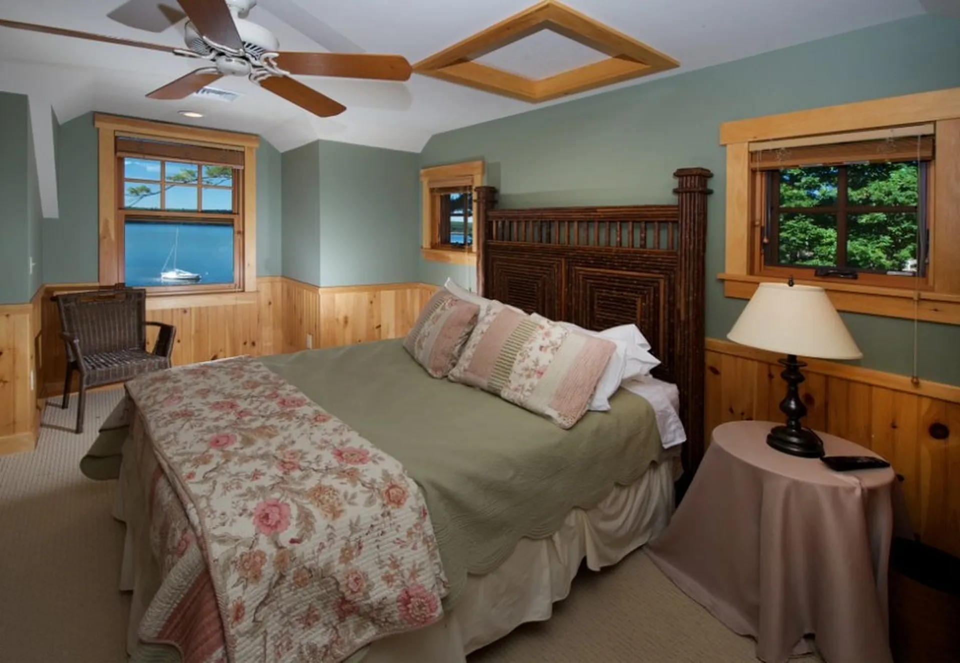 101 Shore Road Gilford NH 03249