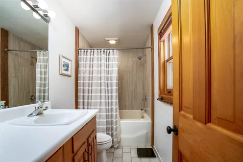 999 Moulton Lane Stowe VT 05672