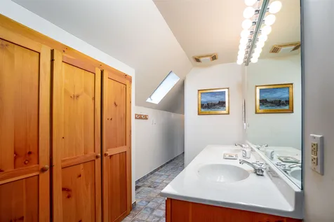 999 Moulton Lane Stowe VT 05672
