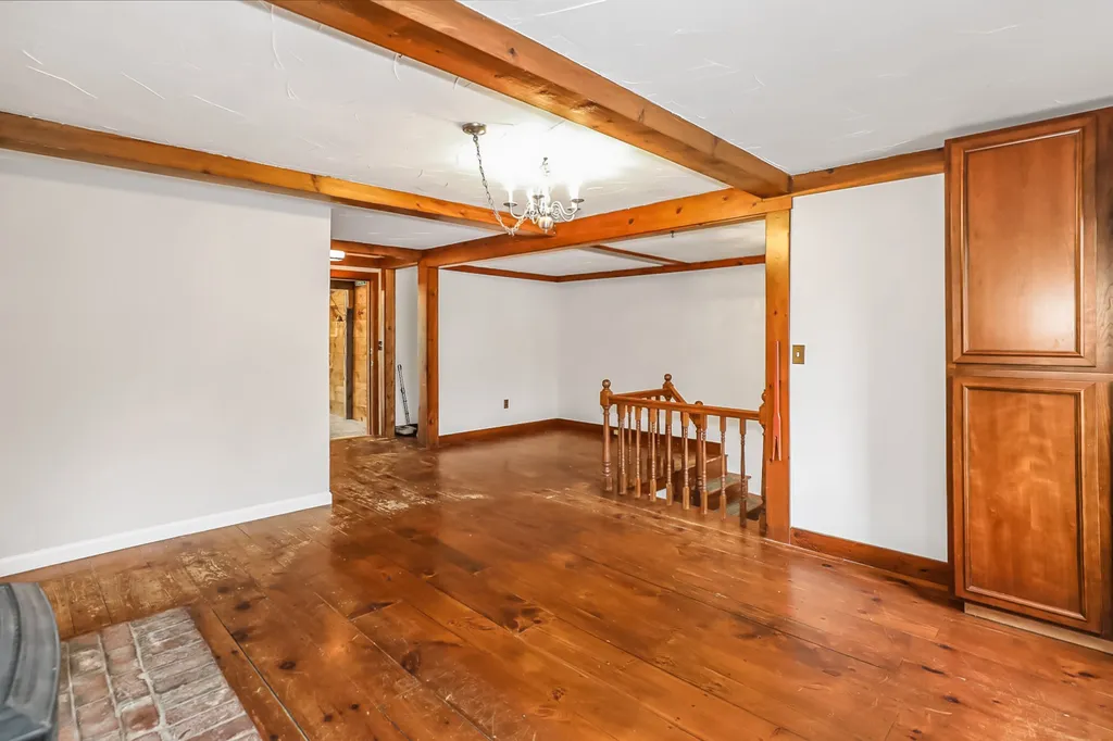 28 Old Mont Vernon Road Amherst NH 03031