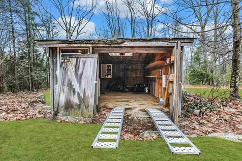 28 Old Mont Vernon Road Amherst NH 03031