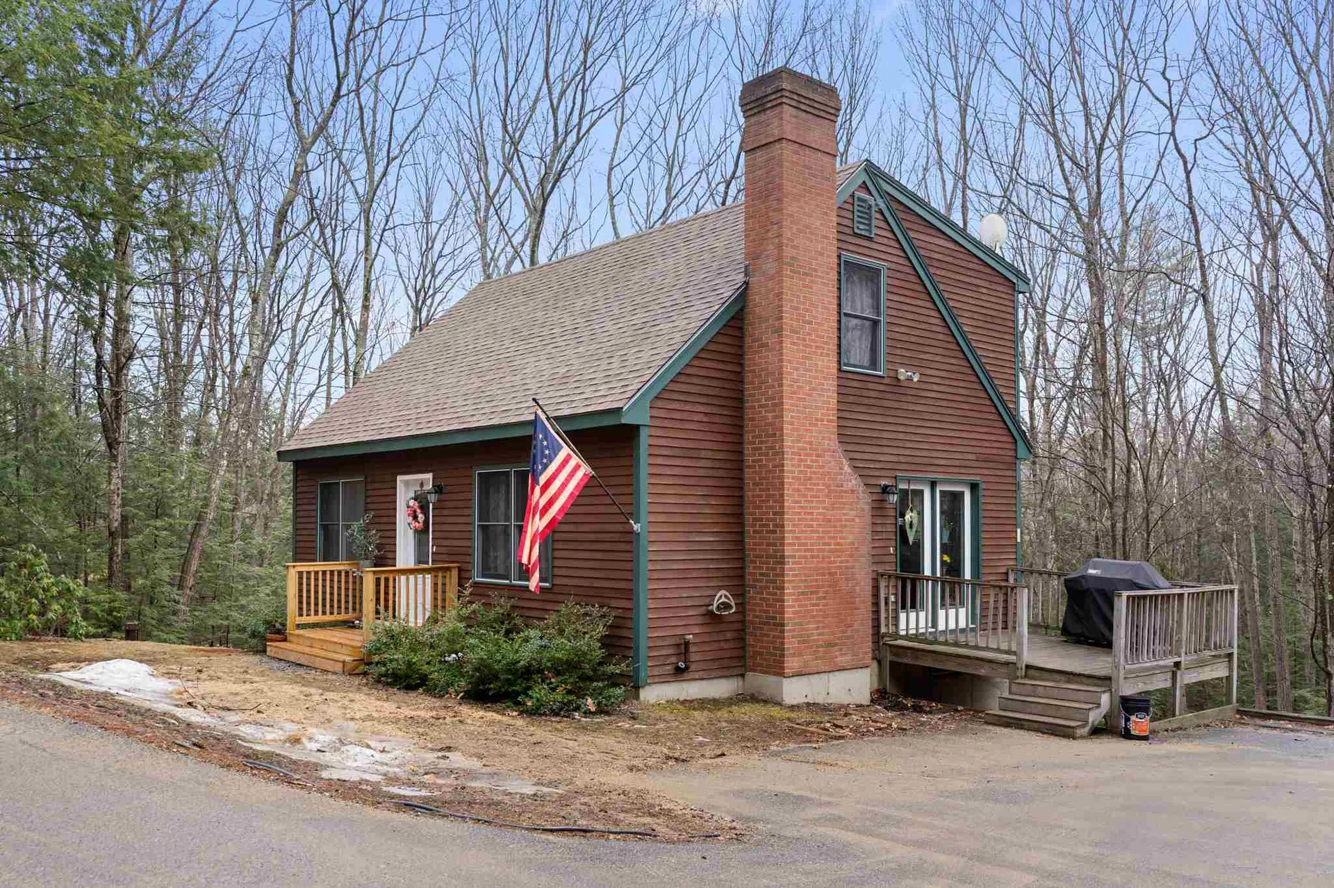 169 Thorndike Road Weare NH 03281
