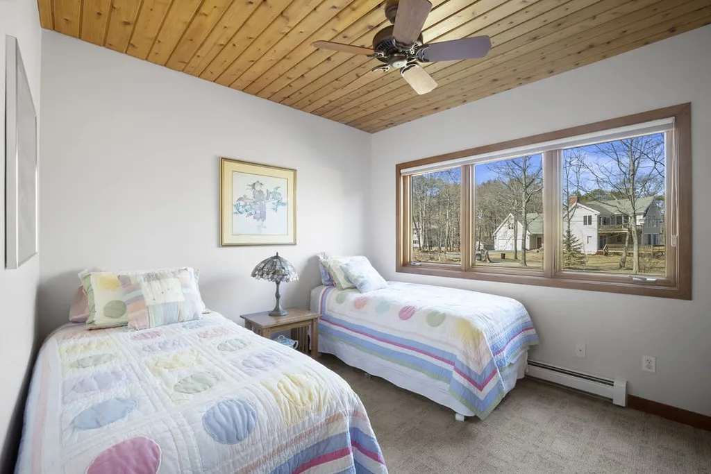 63 Ossipee Road York ME 03902