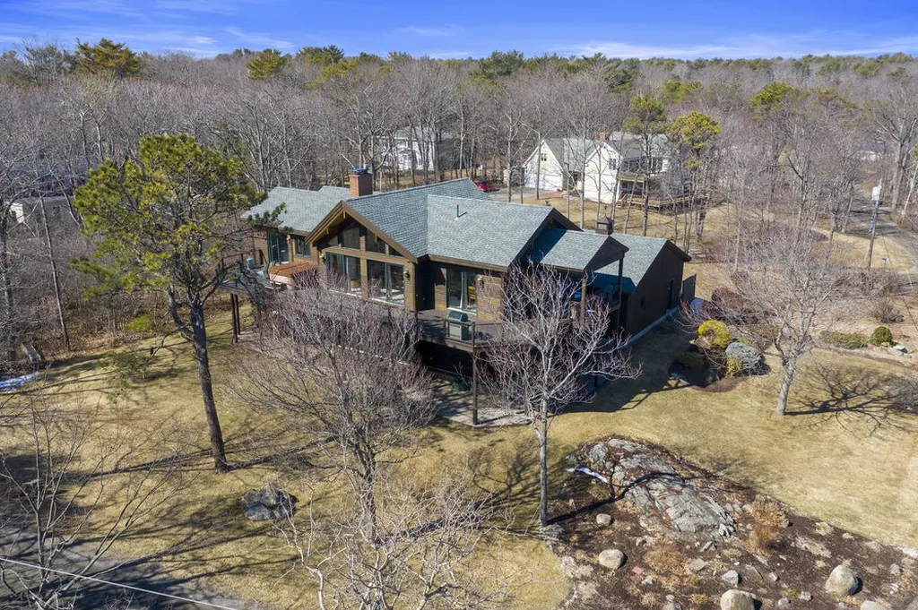 63 Ossipee Road York ME 03902