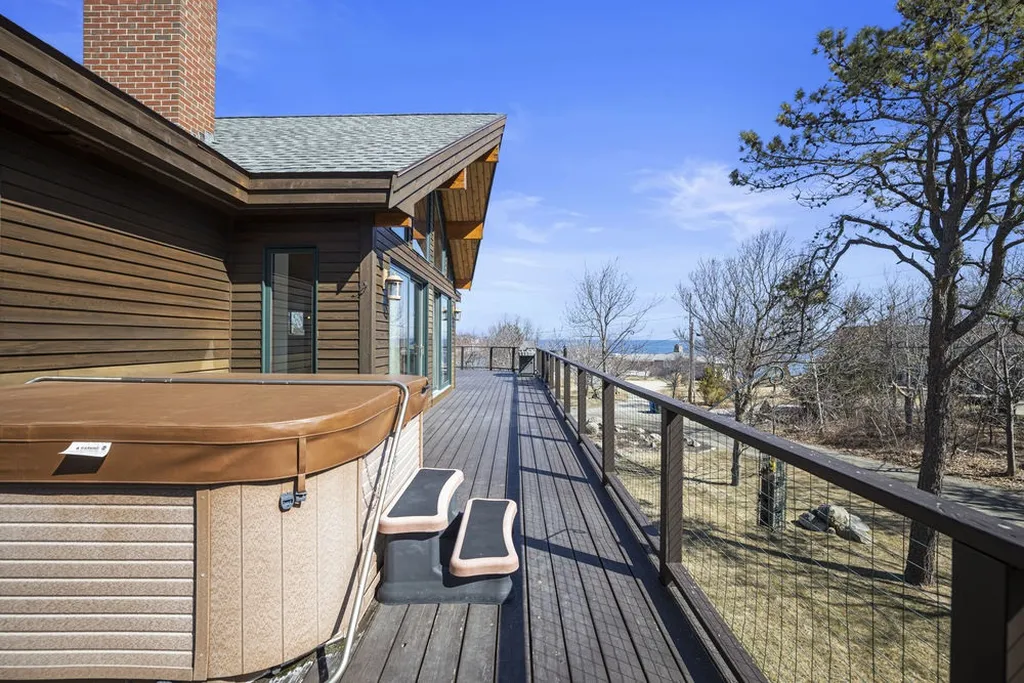 63 Ossipee Road York ME 03902
