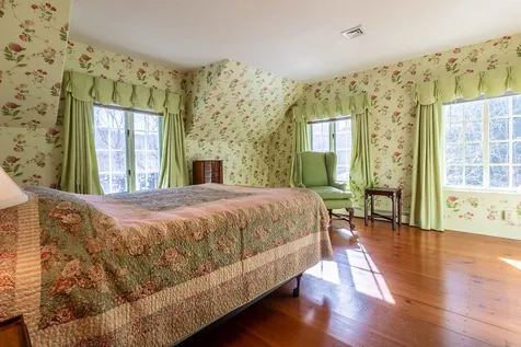 5 Linden Hill Woodstock VT 05091