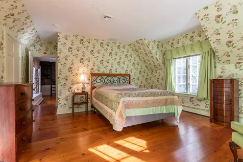 5 Linden Hill Woodstock VT 05091