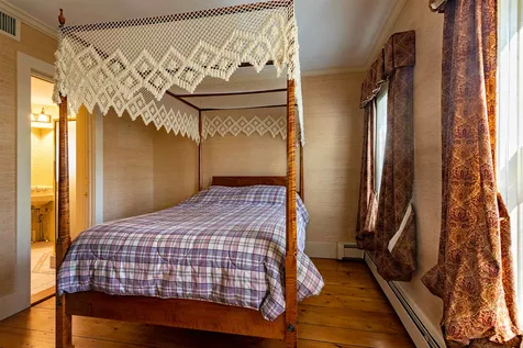 5 Linden Hill Woodstock VT 05091
