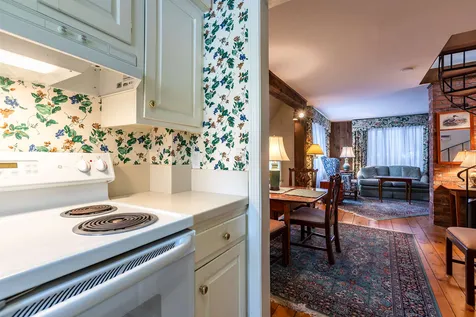 5 Linden Hill Woodstock VT 05091