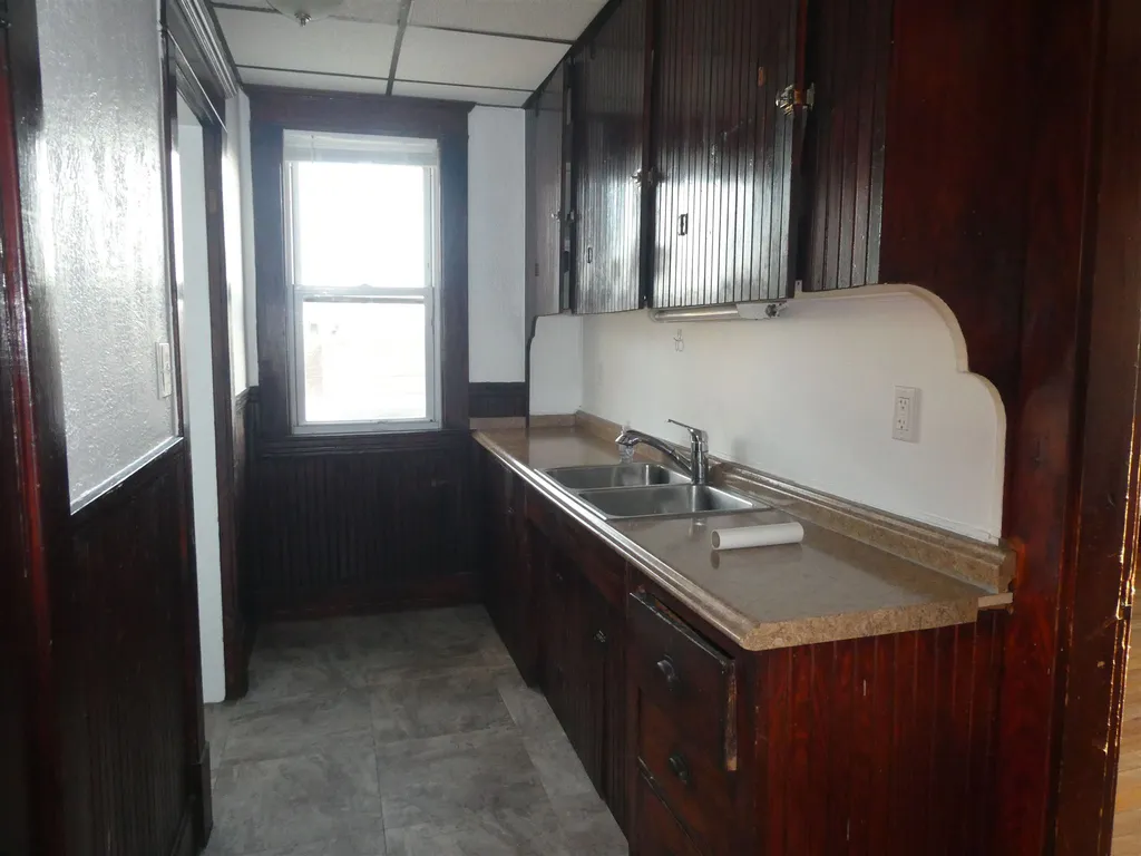 551 Silver Street Manchester NH 03103