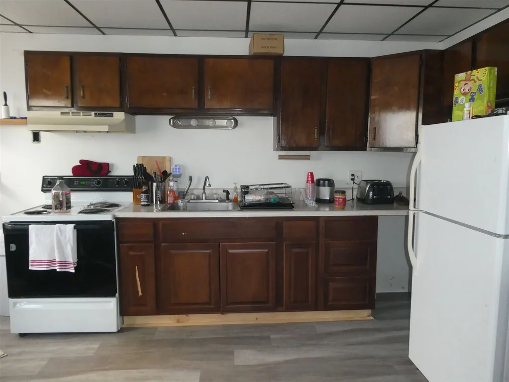 551 Silver Street Manchester NH 03103
