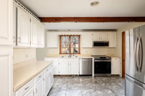 60 Ridge Road York ME 03909