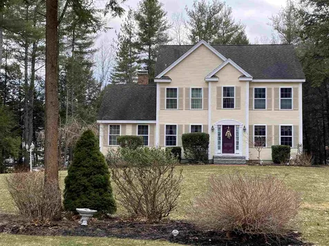 6 Balsam Way Newmarket NH 03857