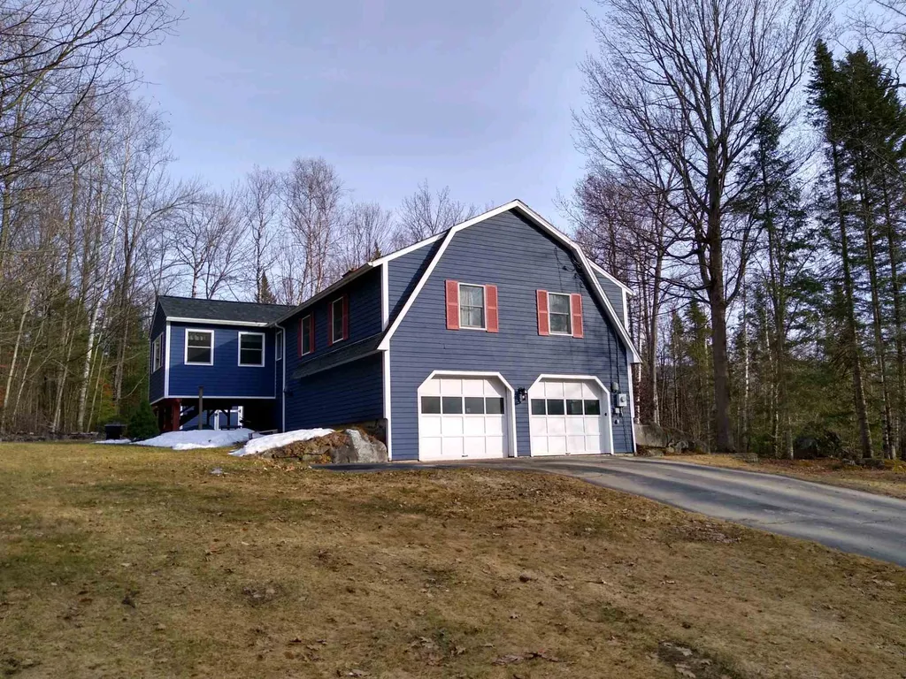20 Blackberry Lane Lancaster NH 03584