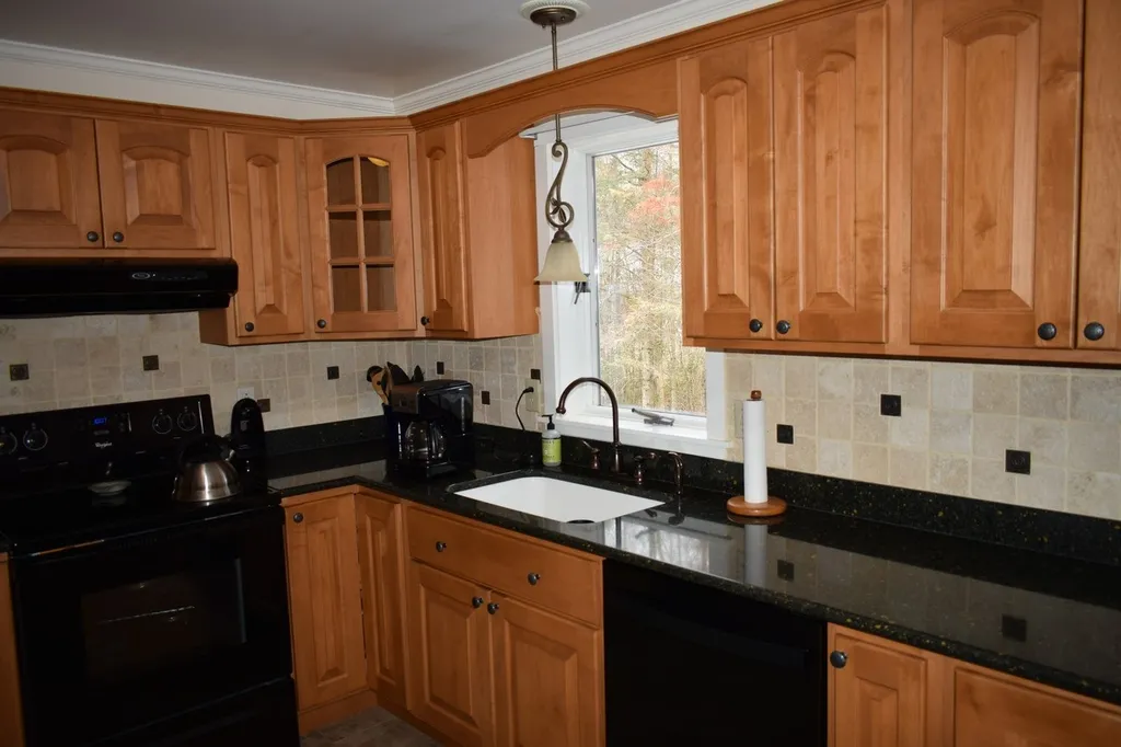 20 Blackberry Lane Lancaster NH 03584
