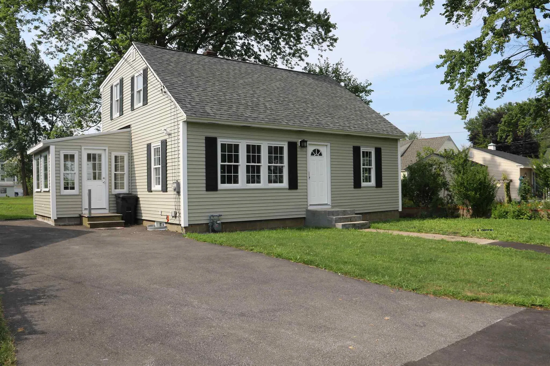 357 Prescott Street Manchester NH 03103
