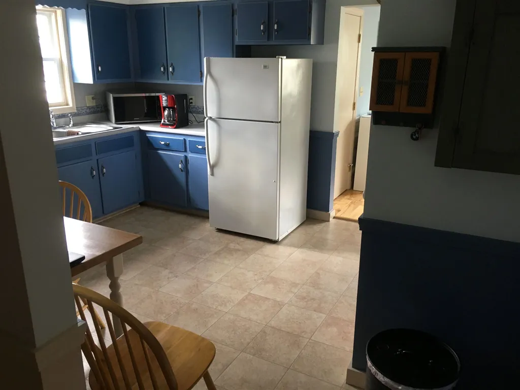 811 Dix Street Manchester NH 03103