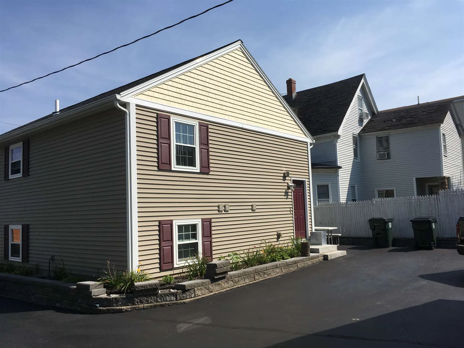 811 Dix Street Manchester NH 03103