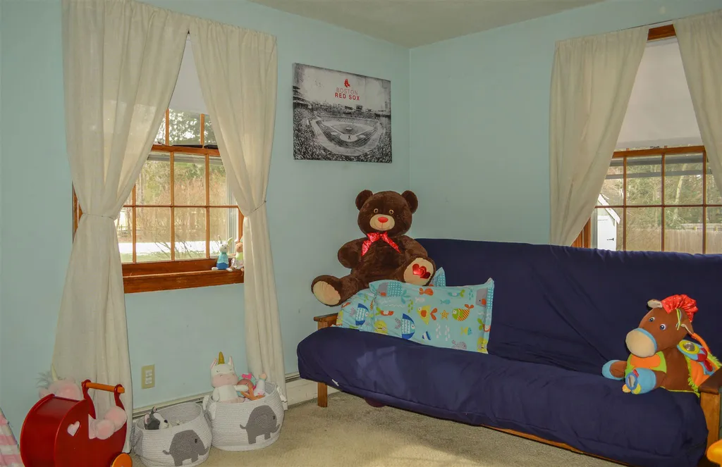 57 Sawyer Road Keene NH 03431