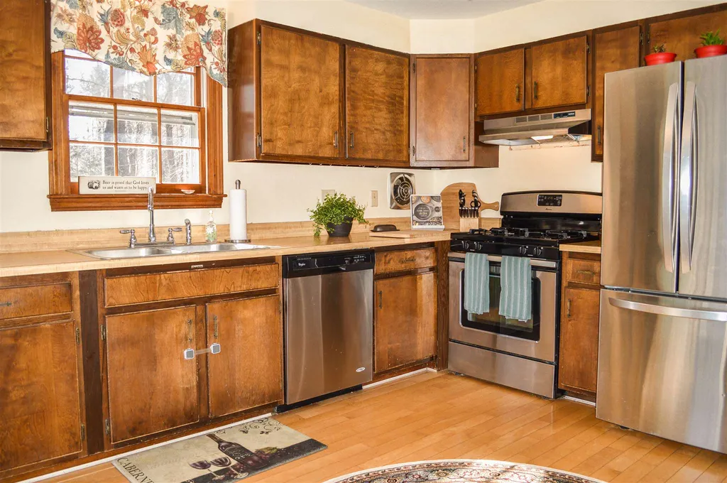 57 Sawyer Road Keene NH 03431