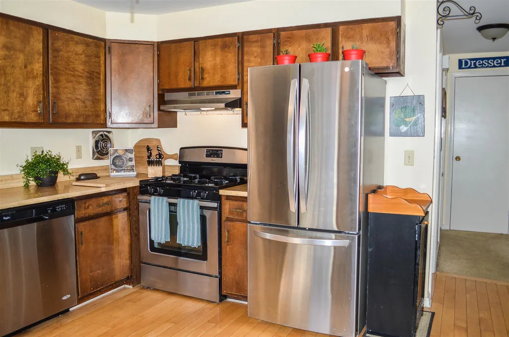 57 Sawyer Road Keene NH 03431