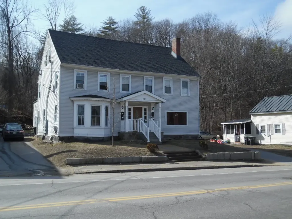 156 /162 North Main Street Franklin NH 03235