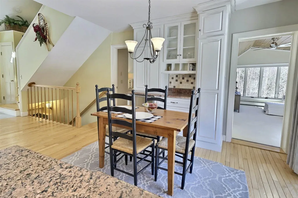 226 Hall Farm Road New London NH 03257
