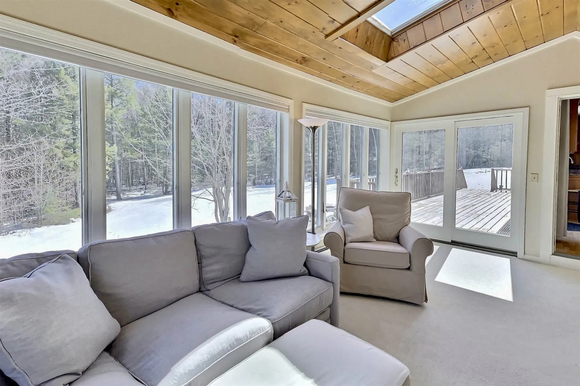 226 Hall Farm Road New London NH 03257