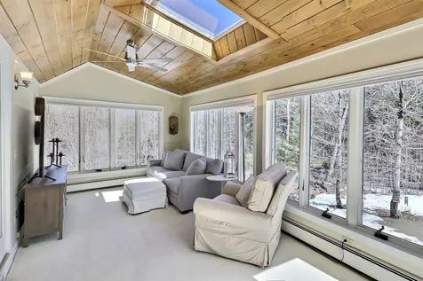 226 Hall Farm Road New London NH 03257