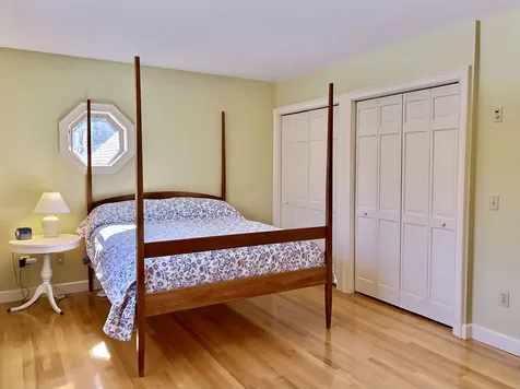 226 Hall Farm Road New London NH 03257