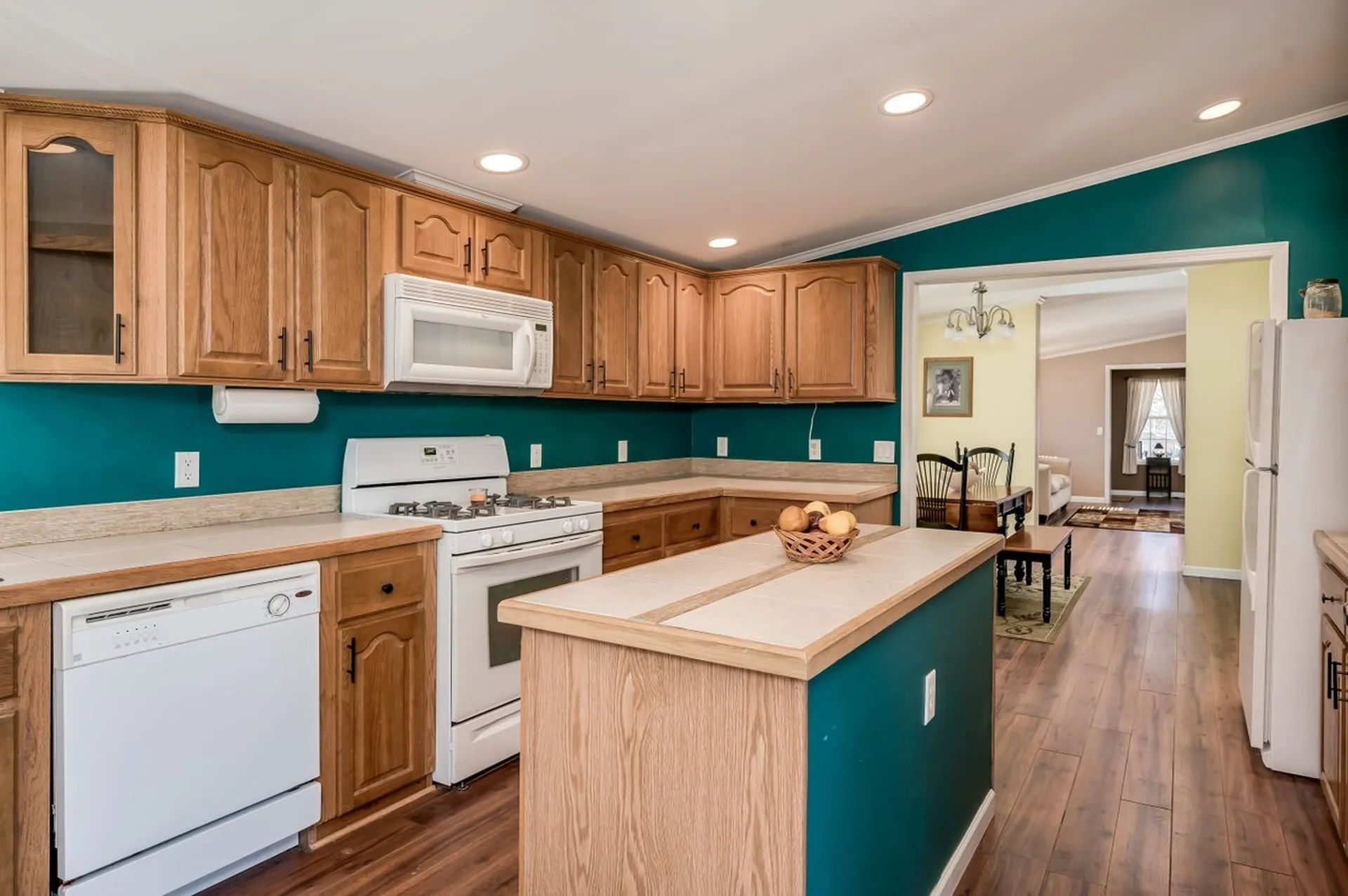 57 Tarah Way Fremont NH 03044