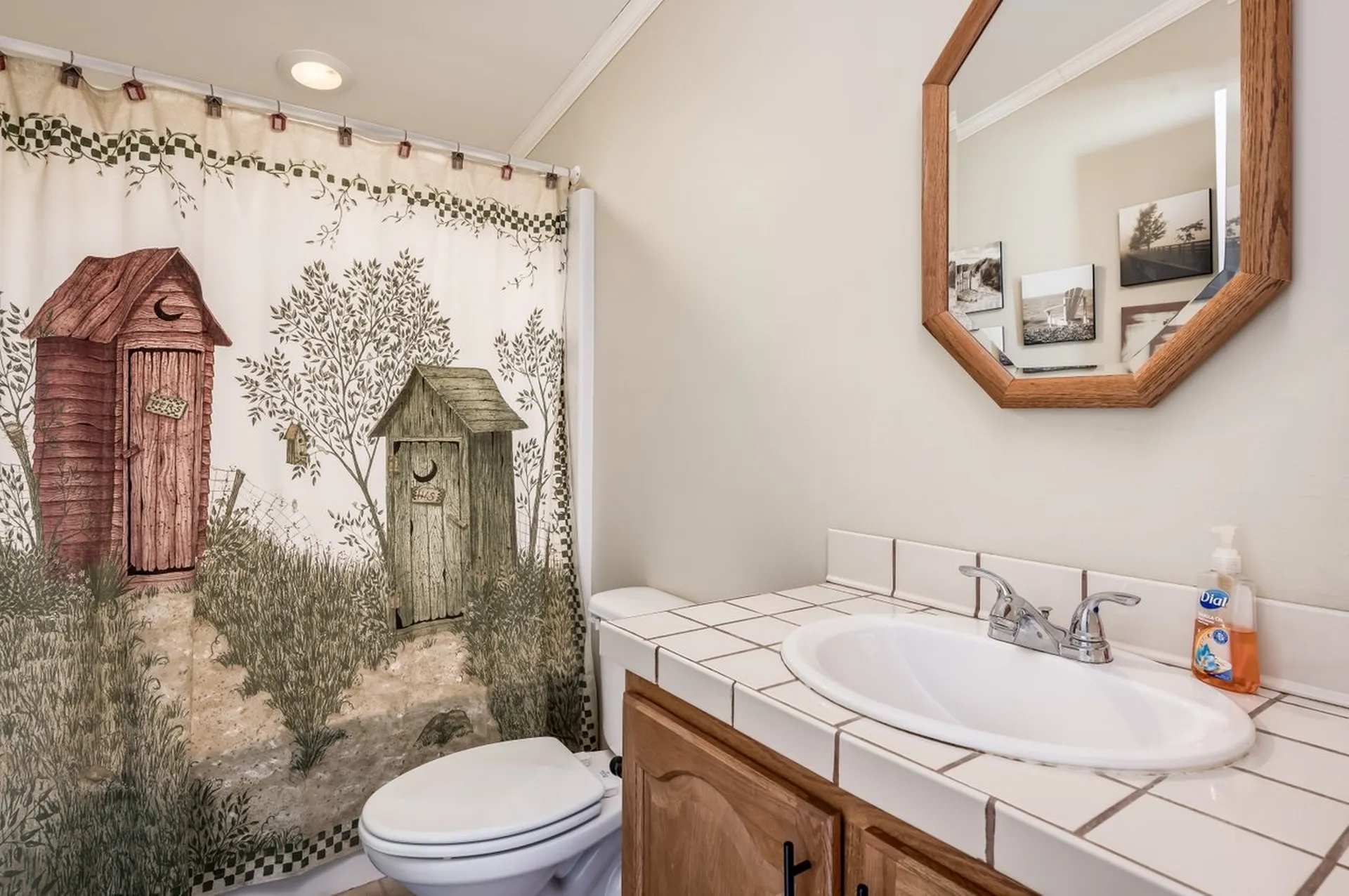 57 Tarah Way Fremont NH 03044