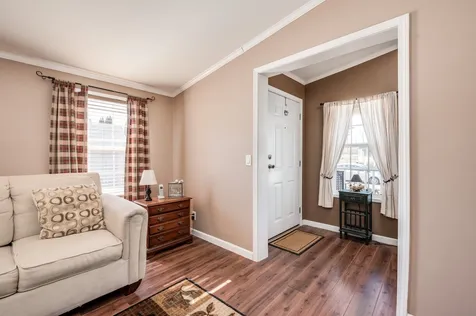 57 Tarah Way Fremont NH 03044