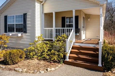 57 Tarah Way Fremont NH 03044