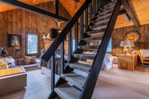 5 Byington Lane Winhall VT 05340