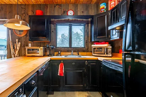 5 Byington Lane Winhall VT 05340