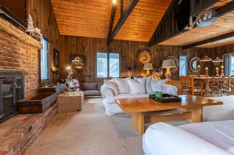 5 Byington Lane Winhall VT 05340