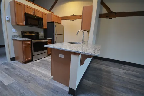 72 Landing Lane Laconia NH 03246