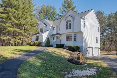 154 Patriot Drive Pelham NH 03076
