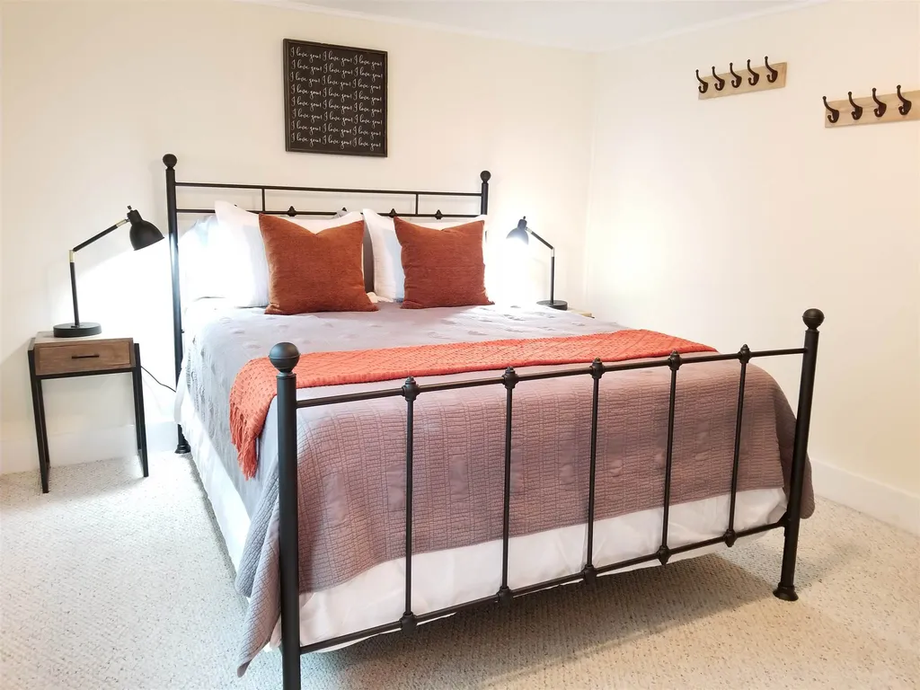 10 Highland Street Exeter NH 03833