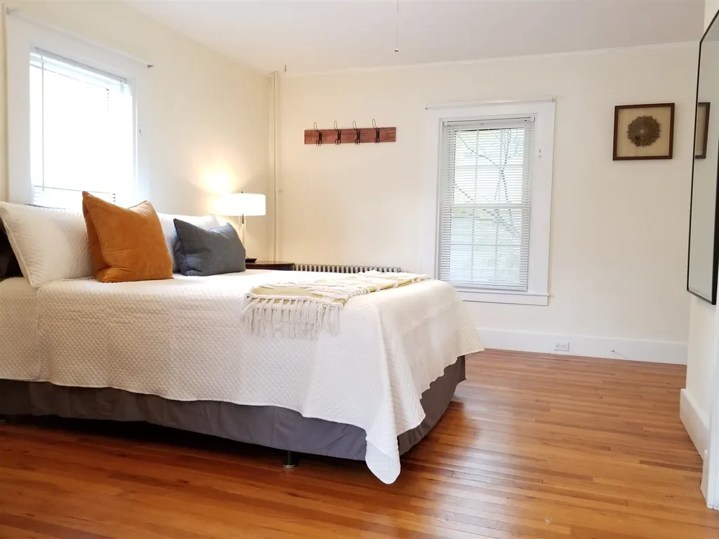 10 Highland Street Exeter NH 03833
