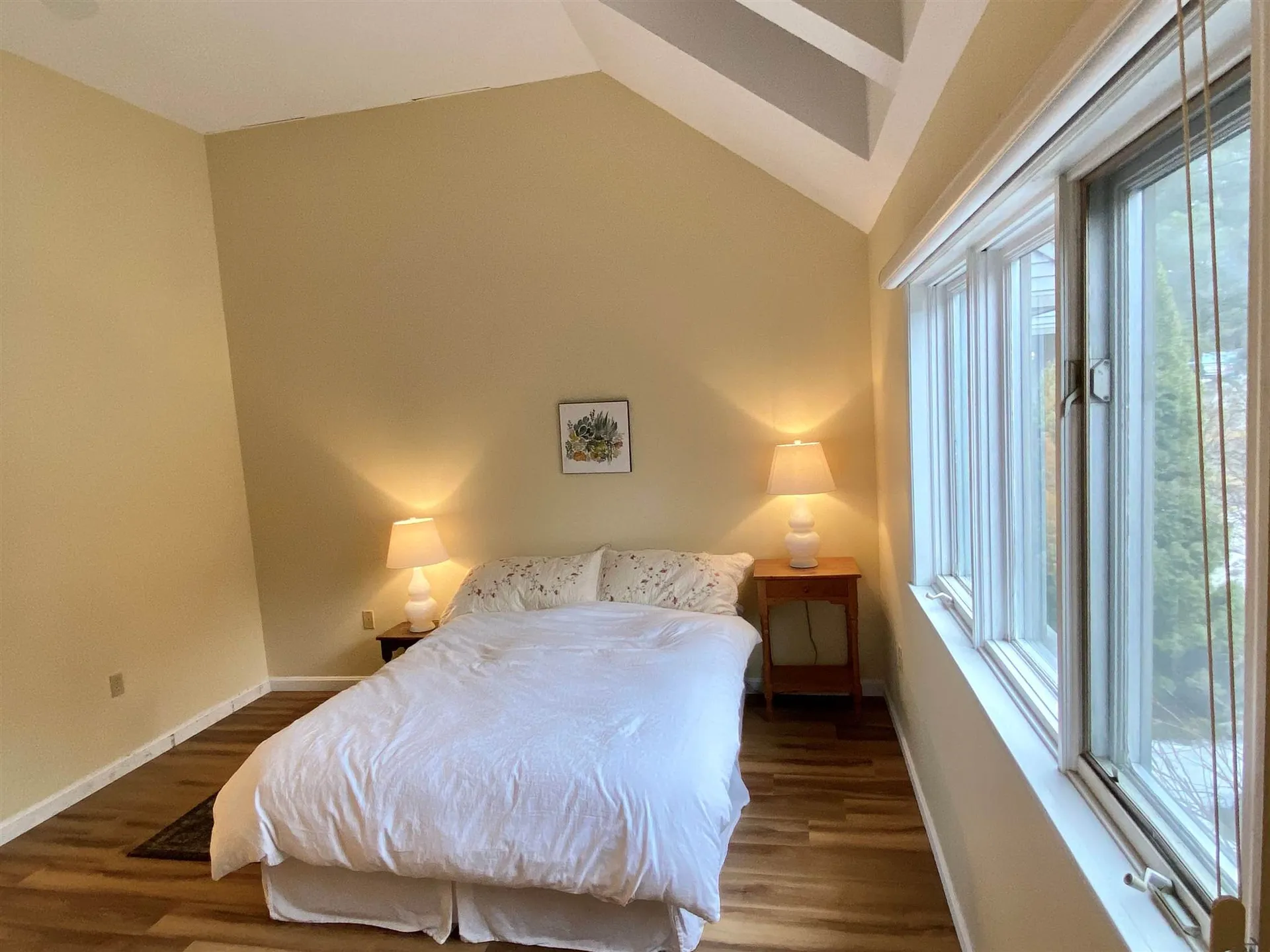 40 Heather Drive Hartford VT 05001