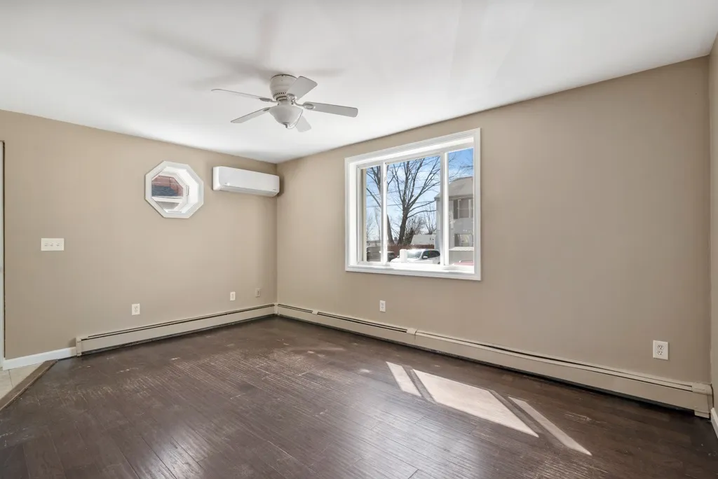 118 Gabrielle Street Manchester NH 03103
