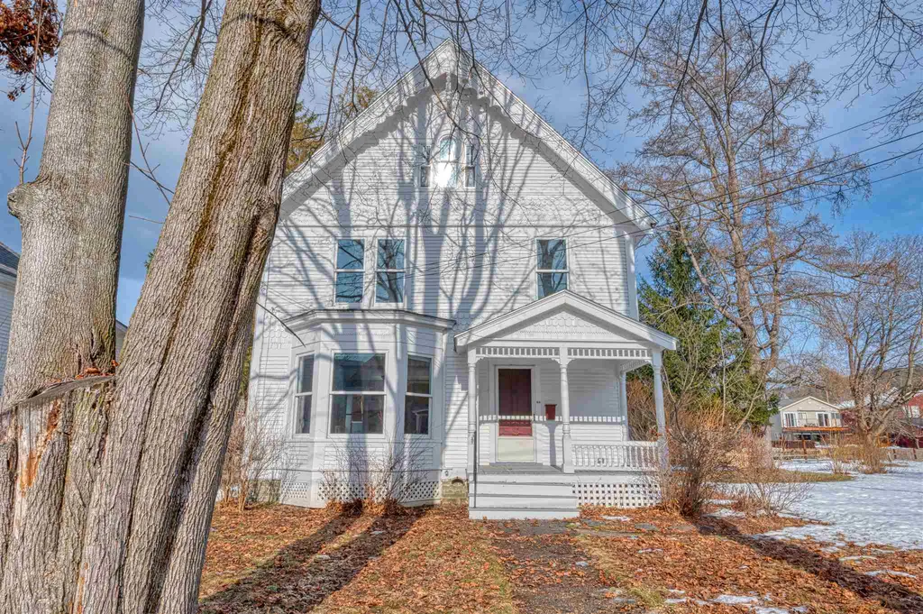 28 Randall Street Waterbury VT 05676