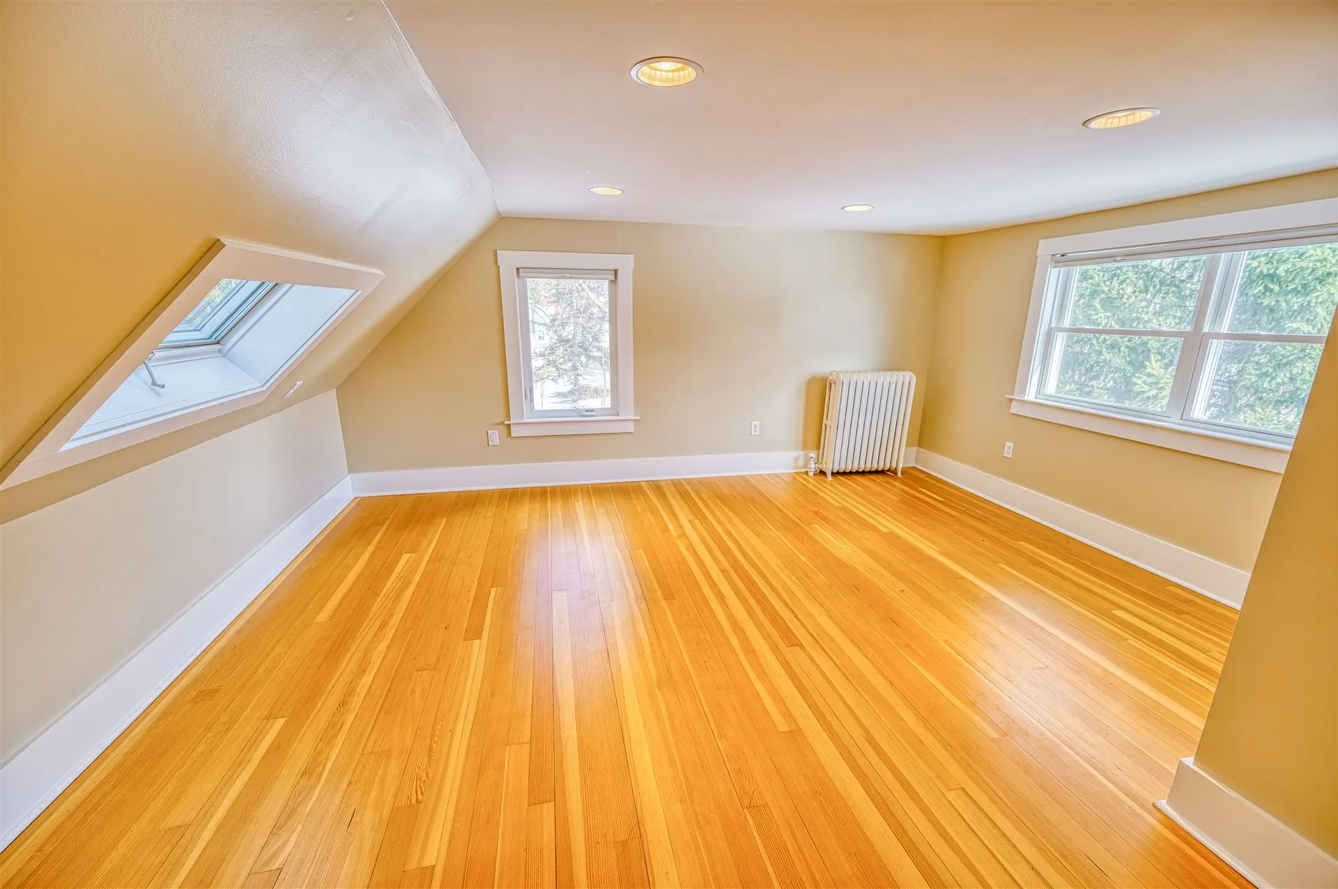28 Randall Street Waterbury VT 05676