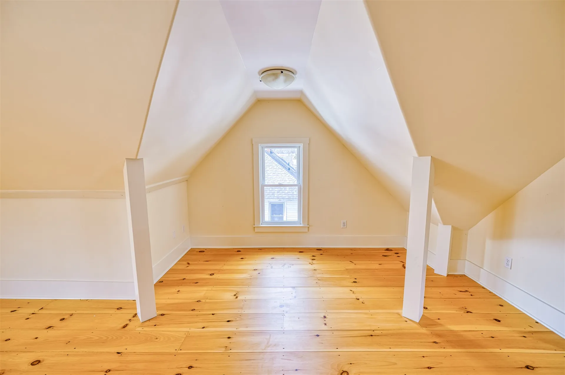 28 Randall Street Waterbury VT 05676